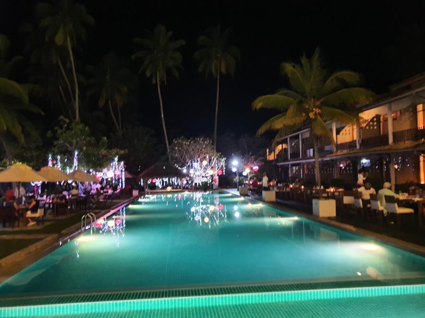 Paradise Beach Club Mirissa Kültér fotó